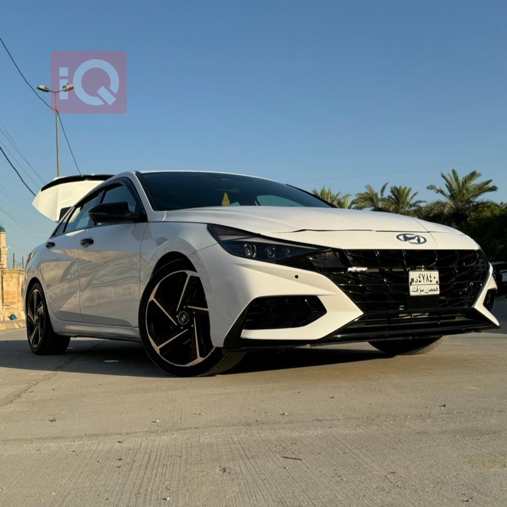 هیوندای ئەلەنترا